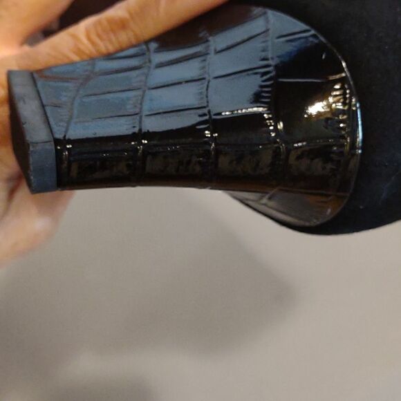 Tahari Peep Tie Heels Size 7.5 - Picture 7 of 7